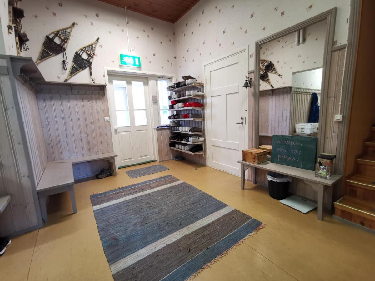 Majatalo Pihlajapuu Hotell Nurmes Exteriör bild