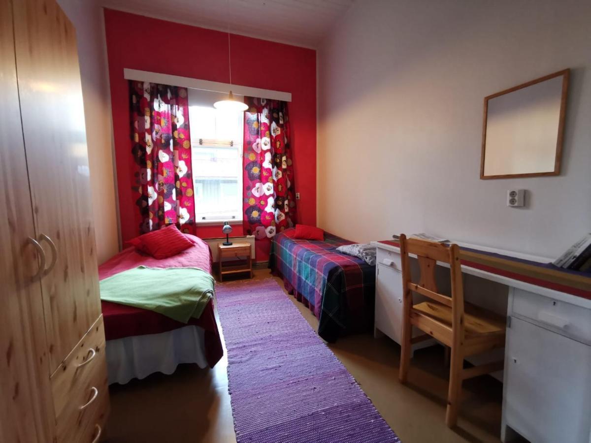 Majatalo Pihlajapuu Hotell Nurmes Exteriör bild