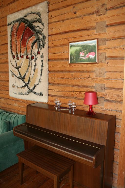 Majatalo Pihlajapuu Hotell Nurmes Exteriör bild