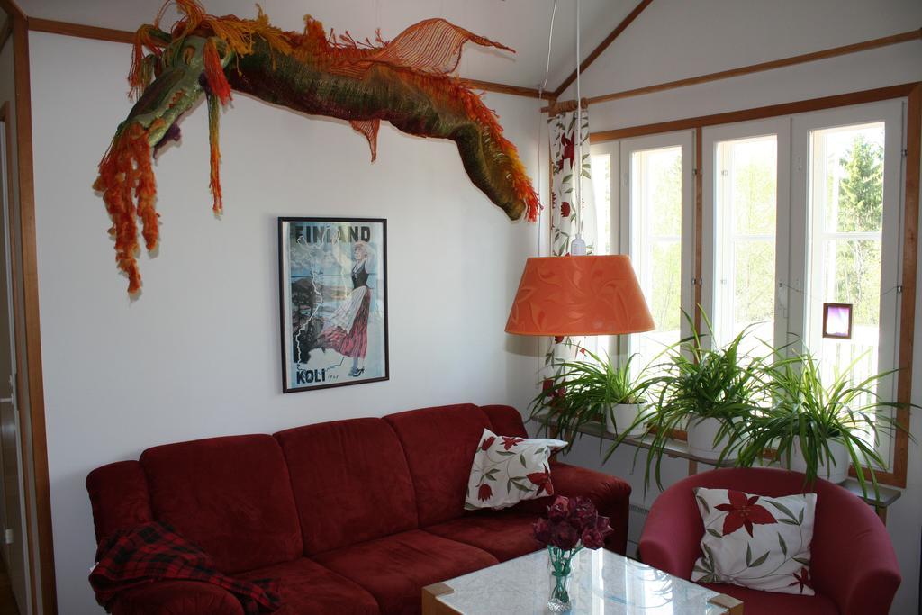 Majatalo Pihlajapuu Hotell Nurmes Exteriör bild